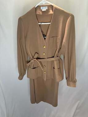 Vintage Doncaster Brown Wool Knit 2-Piece Skirt Suit Set with Belt